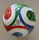 Мяч футбольный Adidas Trionda Mini World Cup 26 (размер 1) JD8034 яркий cувенирный мячик 15 см - изображение 5