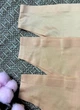 Набор женских трусов 3 шт базовые безшовные бразилианы на каждый день L бежевый (NB55011/3) - изображение 7