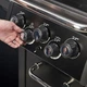 Газовий гриль Broil King Royal 390 Shadow 824283 - зображення 10