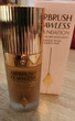 Тональная основа для лица Charlotte Tilbury Airbrush Flawless Foundation (30 мл) 11 NEUTRAL - изображение 8
