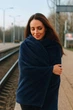 Дорожное мягкое одеяло-подушка-плед 2-в-1, фланель, светло-серый KT7003905 — универсальное для путешествий - изображение 8