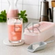 Форма для льоду з кришкою, контейнером і лопаткою для кубиків льоду 28×10×9 см Рожева (R92485) - изображение 1