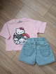 Костюм для девочки Boyboy с принтом Hello Kitty, футболка и джинсовая юбка-шорты, рост 116 см - изображение 2