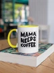 Чашка керамическая с принтом "Mama Needs Coffee" 330 мл для напитков белая с желтой ручкой на подарок маме - изображение 3