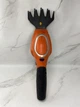 Б/У Аккумуляторные садовые ножницы-кусторез BLACK+DECKER GSL700KIT 7.2V Li-Ion, нож 15 см, ветки до 8 мм - изображение 3