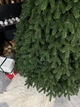 Искусственная литая елка Роял высотой 2.2 м роскошная пышная новогодняя елка с густыми ветвями на нитке и складной металлической подставкой Зеленый - изображение 3