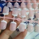 Гелевые типсы для наращивания французским маникюром Mafanails с глянцевые квадрат S 120 шт розово-персиковые с белым френчем (408) - изображение 4