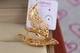 Серьги Xuping Jewelry Пава 3,6 см золотистые - изображение 5