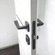 Комплект дверной ручки для межкомнатных дверей на розетке с замком и защёлкой TRION NUEVO Z-74 Black черный - изображение 3