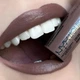 Жидкая кремовая помада с матовым финишем NYX Liquid Suede Cream Lipstick Vault LSCL21 Brooklyn Thorn мини формат - изображение 3