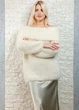 Светр фактурної в’язки з широкою горловиною молочний Italy Moda M-XL 22-027 - изображение 3
