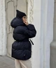 Жіноча зимова куртка з поясом чорна 42-46 - изображение 2