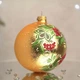 Ялинкова іграшка новорічна куля Santa Shop Святкова калина Золотий 10 см (4820001154283) - зображення 2