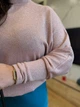 Светр фасону кажан,з відкритими плечами Мод МАРА-1650, пудра, 42-50 - изображение 7