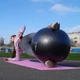 М'яч для фітнесу (фітбол) PowerPlay 4001 Ø65 cm Gymball Чорний + помпа - изображение 6