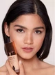 Тональна основа для обличчя Charlotte Tilbury Airbrush Flawless Foundation (30 мл) Тон 2 NEUTRAL - изображение 2