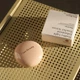 Хайлайтер Rare Beauty Positive Light Silky Touch Highlighter у відтінку Mesmerize - изображение 2