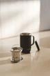 Чашка (з ситечком) TEAPOT 470 мл. Matt - Noir (QM6211) - изображение 4