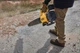 Повітродув садовий акумуляторний DeWalt безщітковий 18В 200км/год без АКБ та ЗП 3.1кг - изображение 3