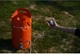 Душ портативний із ємністю та насосом FLEXTAILGEAR Tiny Shower Bucket 20 л Помаранчевий (TSB-700) - зображення 12