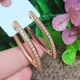 Серьги Xuping Jewelry длина 3.5см ширина 3мм с цирконием медзолото позолота 18К стрелы с827 - изображение 3