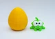 Сюрприз яйцо + Фигурка Ам Ням 5х6см малыш в яйце монстрик Om Nom Cut the Rope амням нямням желтый - изображение 4