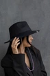 Шляпа федора женская с серебро цепью D.Hats цвет черный - изображение 4