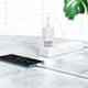 Мережевий зарядний пристрій Hoco C72Q 18W для смартфонів та планшетів з USB портом швидка зарядка QC3.0 2A біле - зображення 3