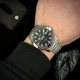 Чоловічий годинник Casio MTP-VD01D-1E2 Люмінесцентне покриття - изображение 2