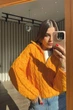Вязанный свитер с молнией женский QU STYLE Оранжевый (TK231078 orange Универсальный (S-M-L)) - изображение 3