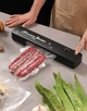 Бытовой вакууматор с пакетами 100шт (17х25) Vacuum Sealer 90W вакуумный упаковщик для сухих и влажных продуктов черный - изображение 5