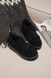 Женские короткие зимние угги PARADIZE SHOES из черной замши со шнуровкой и меховой опушкой на высокой подошве 37 размер (стелька 24,1 см) - изображение 1