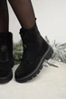 Женские замшевые демисезонные ботинки PARADIZE SHOES черного цвета с боковой молнией и декоративной пряжкой спереди на высокой подошве 36 размер (стелька 23 см) - изображение 3