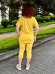 Трикотажный летний женский костюм больших размеров с принтом Желтый, 48/50 - изображение 2