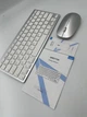 Комплект клавиатуры и мыши OMOTON Bluetooth-клавиатура для iPad - изображение 1