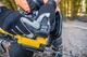 Пила цепная DeWalt DCMCST635N аккумуляторная бесщеточная с верхней рукояткой - изображение 8