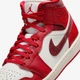 Кроссовки женские Jordan Air 1 Mid Se 38 Красно-белый HJ9337-106 - изображение 7