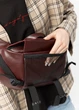 Велика жіноча поясна сумка бананка Sambag DynamicDart марсала 38 × 21 × 7 см (80411120) - зображення 8