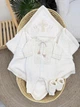 Крестильный набор-унисекс Family Tradition велюровая махра велюр с вышивкой и кружевом айвори Хлеб жизни - изображение 1