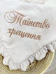 Утеплённая крыжма для девочки Family Tradition велюровая махра плюш с вышивкой и оборками 100х100 см Стефания - изображение 3
