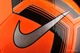 М'яч футбольний Nike Pitch Training SC3893-803 №5 Помаранчево-чорний (1067) - зображення 3