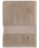 Банний рушник Tommy Hilfiger Modern American Solid Cotton Bath Towel, бежевий, 76*138см - зображення 1