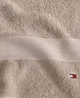 Банний рушник Tommy Hilfiger Modern American Solid Cotton Bath Towel, бежевий, 76*138см - зображення 3