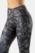 Легінси Core Ladies Leggings Graphite Camo S Колір Чорний (501222-876-S) - зображення 4
