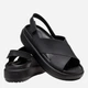 Sandały damskie na platformie Crocs Brooklyn Luxe Cross Strap 209407-060 36-37 (W6) Czarne - obraz 4