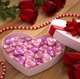 Шоколадні цукерки Hershey's Valentine's Day Pink Cookies 'n Crème Hearts Candy 249г - зображення 6