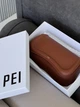Жіноча сумка JW PEI Joy Bag коричневий колір - изображение 4