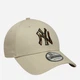 Czapka z daszkiem bejsbolówka New Era Outline Camo 940 Nyy 60771850 One Size Beżowa - obraz 4