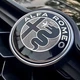 Наклейка Альфа ромео Alfa Romeo для знака капот багажник металлическая 75 мм знак черная - изображение 5