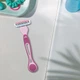 Cтанки для бритья (бритвы) женские Venus Comfort Colours Одноразовые 8 шт (8006530129954) - изображение 7